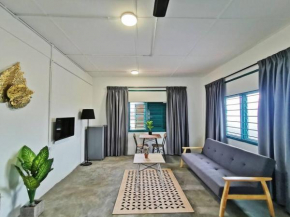 Ipoh town centre-retro 4pax (studio 6)